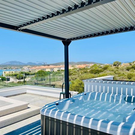 Villa Giulia Golfo Aranci Exteriör bild