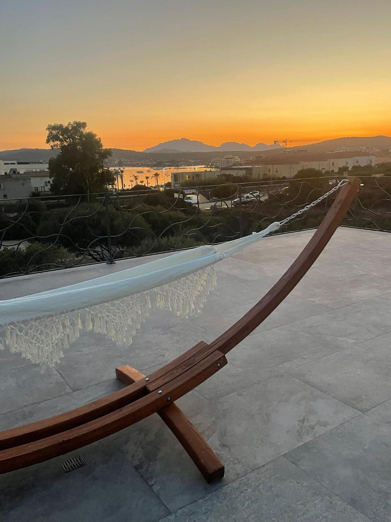 Villa Giulia Golfo Aranci Exteriör bild