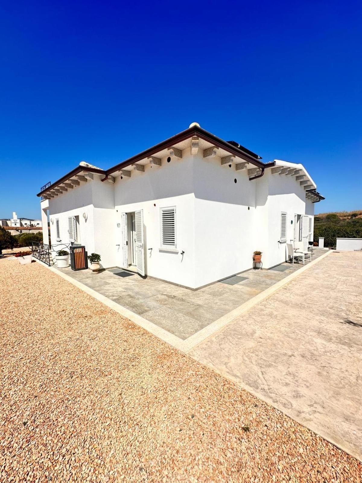 Villa Giulia Golfo Aranci Exteriör bild