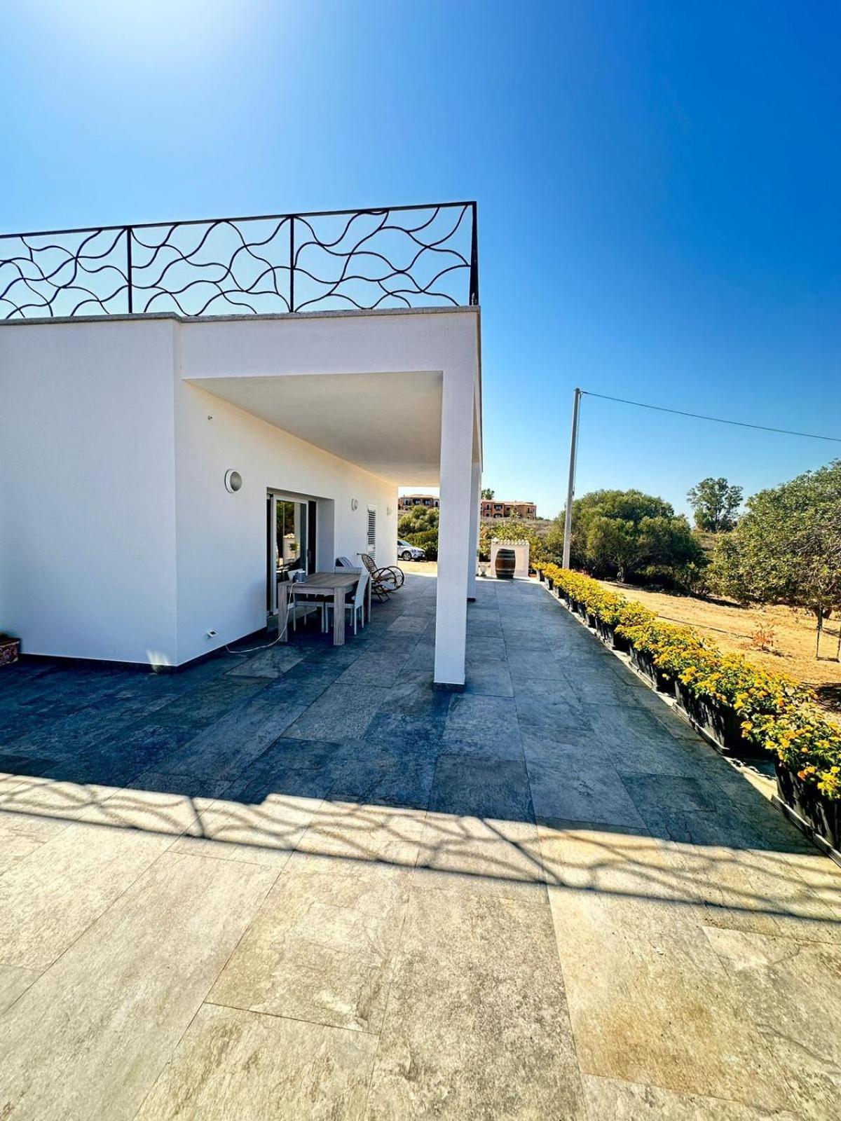 Villa Giulia Golfo Aranci Exteriör bild